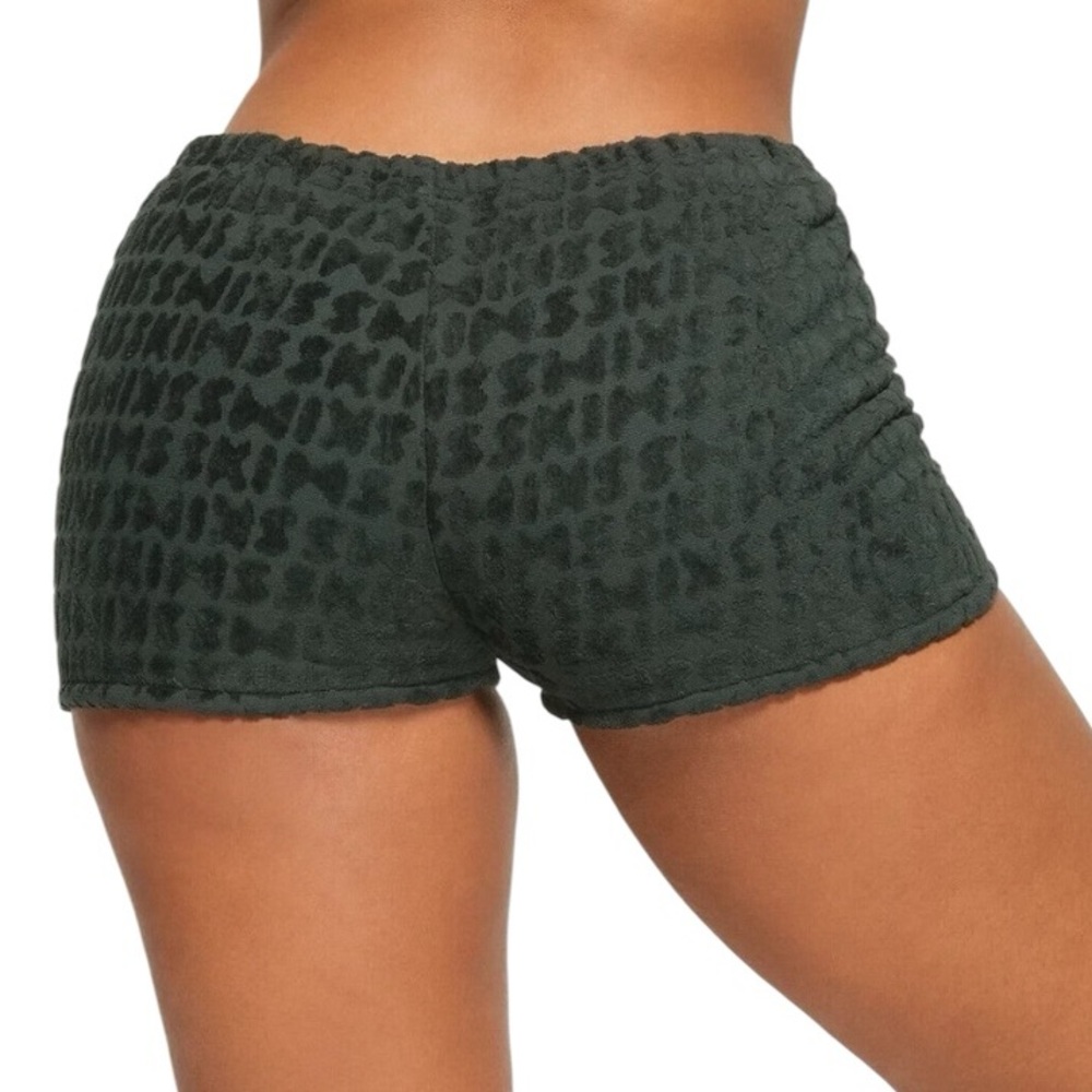 SKIMS Spa Terry Logo Shorts! Retail $58 - Picture 2 of 10